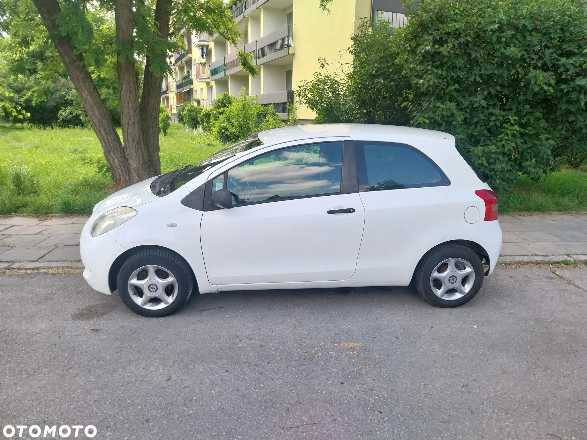 Toyota Yaris 1.0 Luna A/C - 8