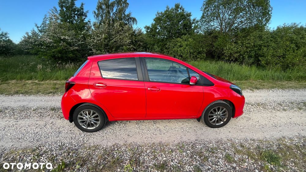 Toyota Yaris 1.33 Premium - 7