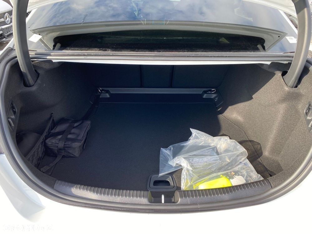 Mercedes-Benz Klasa C - 22