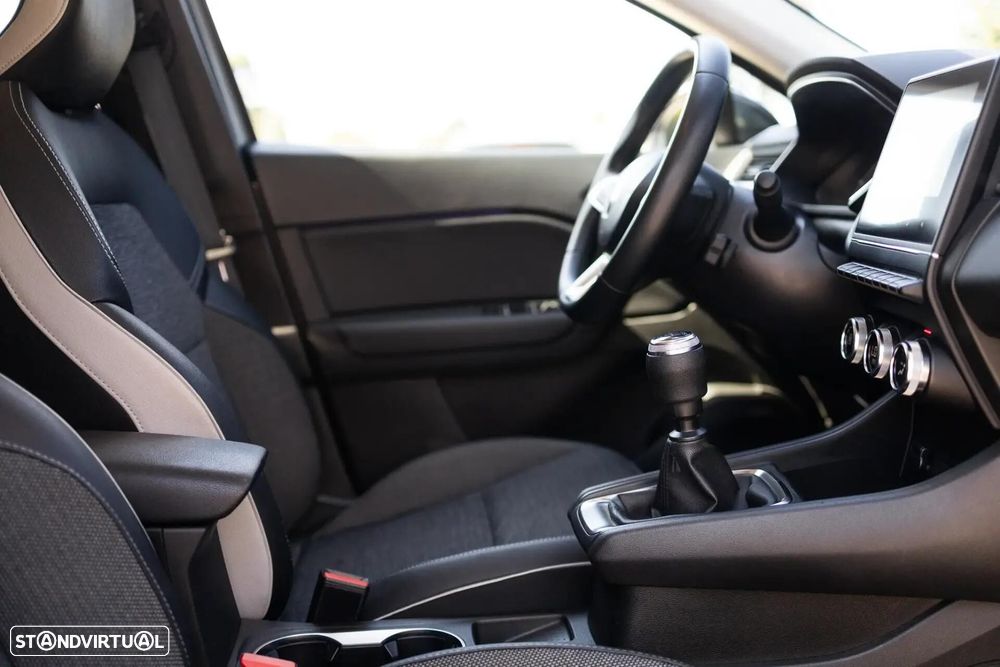 Renault Captur - 34