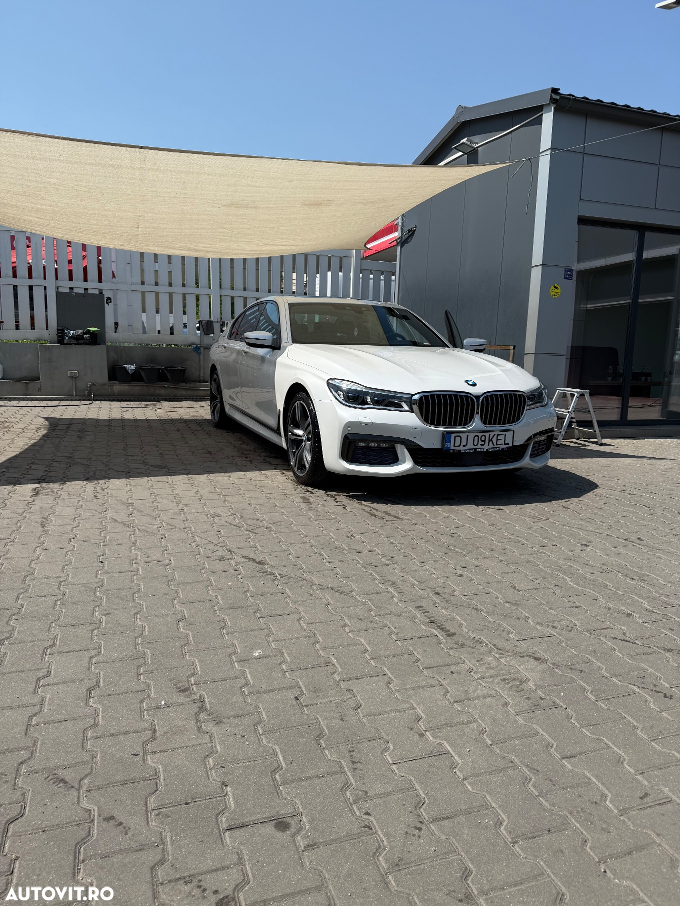 BMW Seria 7 740d xDrive - 2