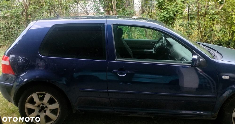 Volkswagen Golf 1.6 Basis - 4