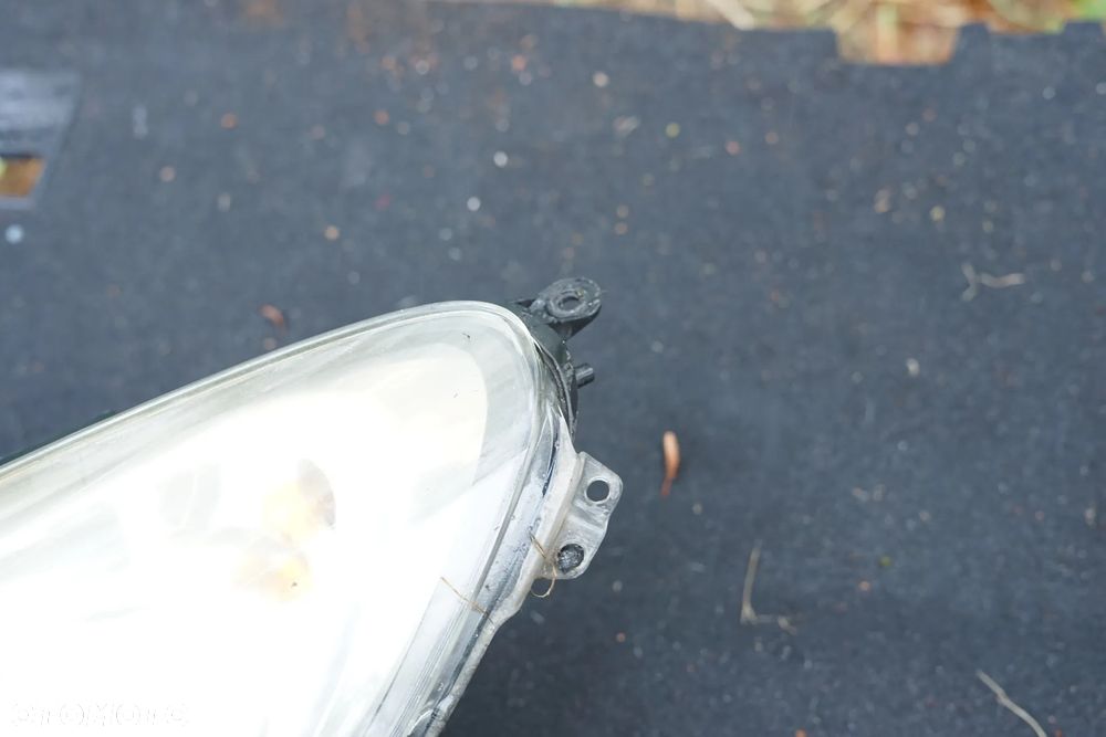 Lampa przód przednia lewa Opel Corsa D 13217455 Anglik - 5