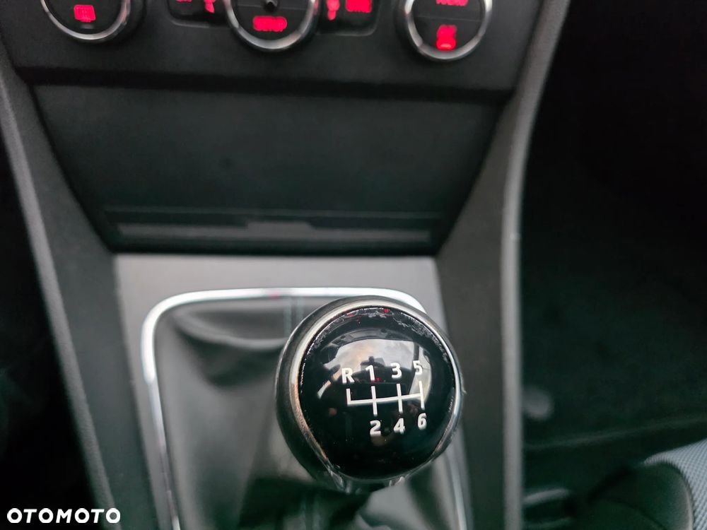 Seat Leon - 25