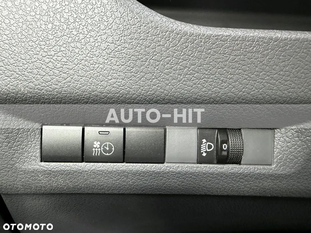 Opel Vivaro - 29