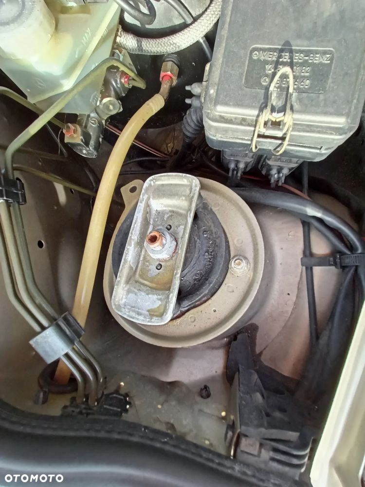 Mercedes-Benz W124 (1984-1993) - 8