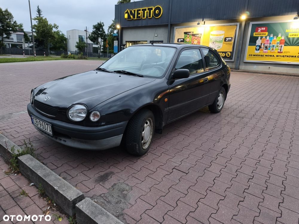 Toyota Corolla - 3