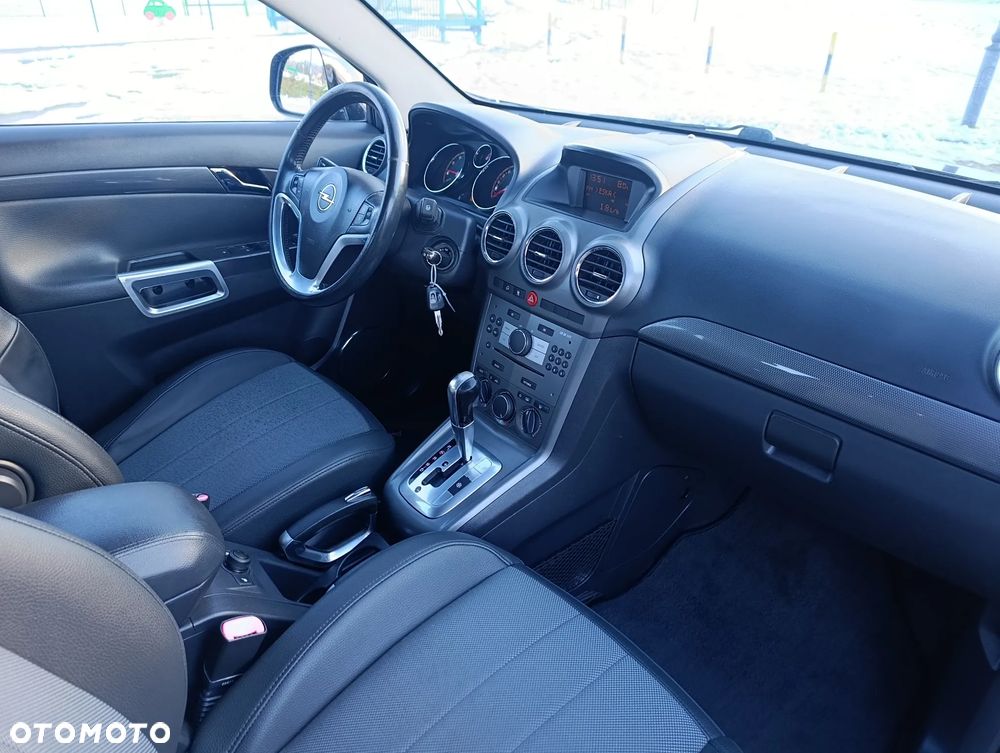 Opel Antara 3.2 V6 4x4 Navi - 19