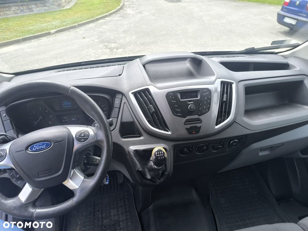 Ford Transit - 2