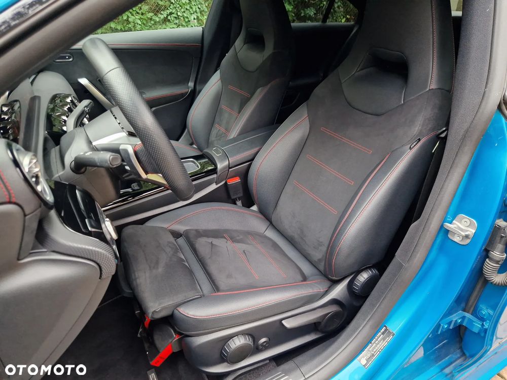 Mercedes-Benz CLA 200 mHEV AMG Line 7G-DCT - 11