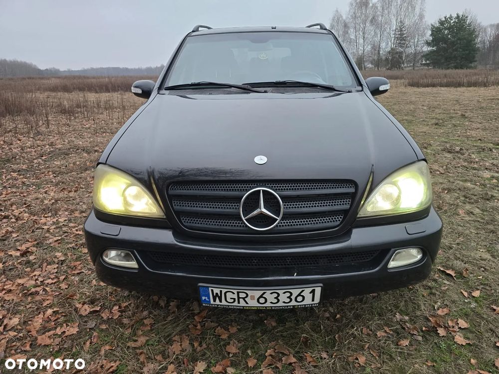 Mercedes-Benz ML - 8