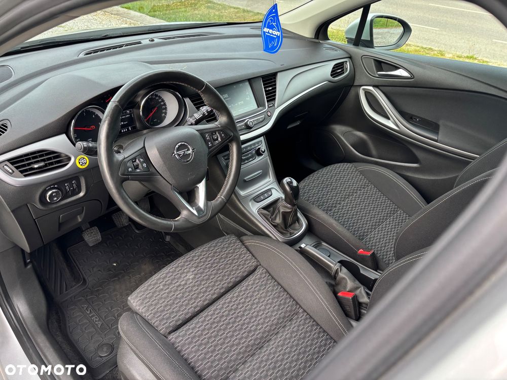 Opel Astra - 7