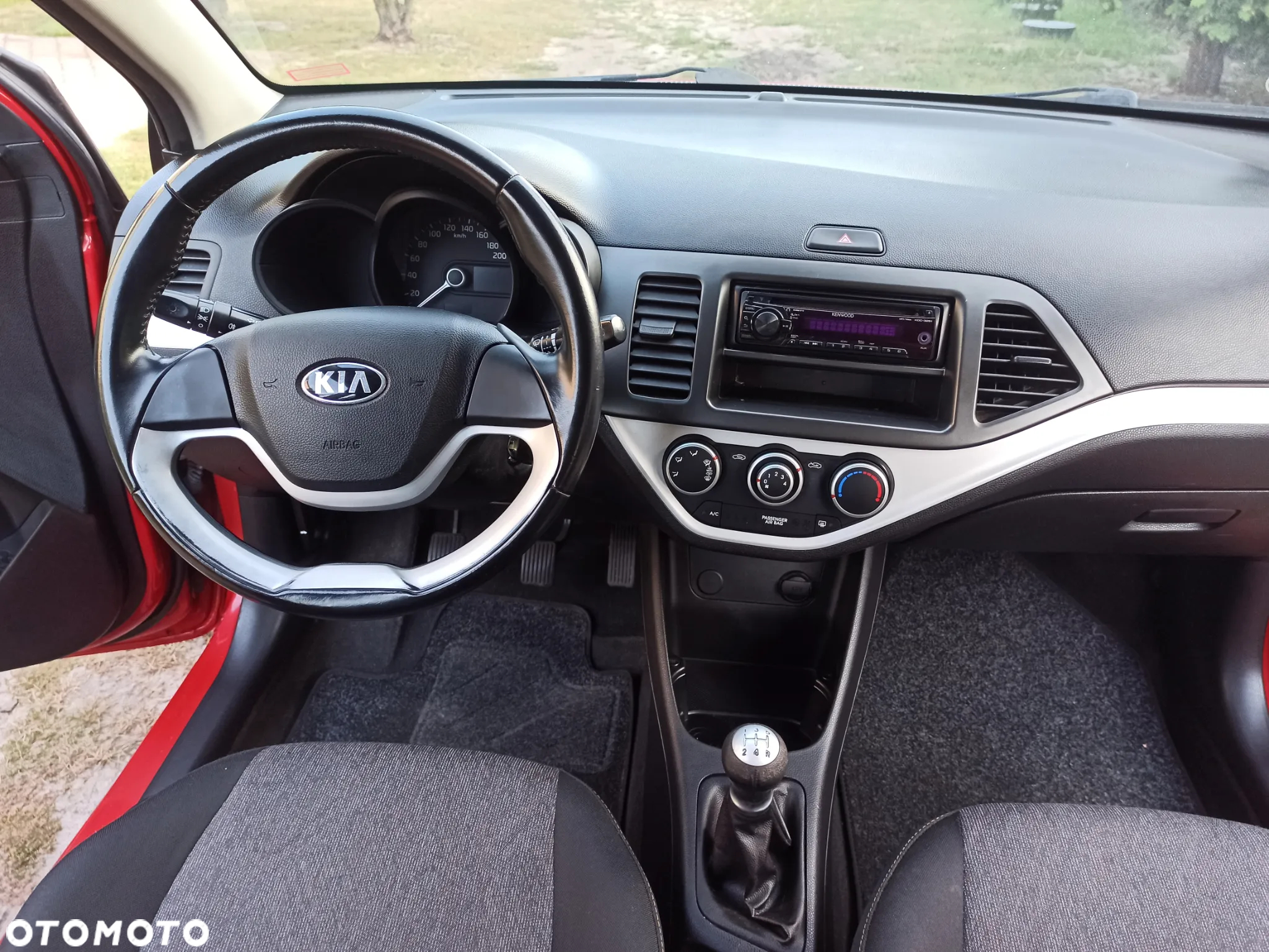 Kia Picanto 1.0 L - 13