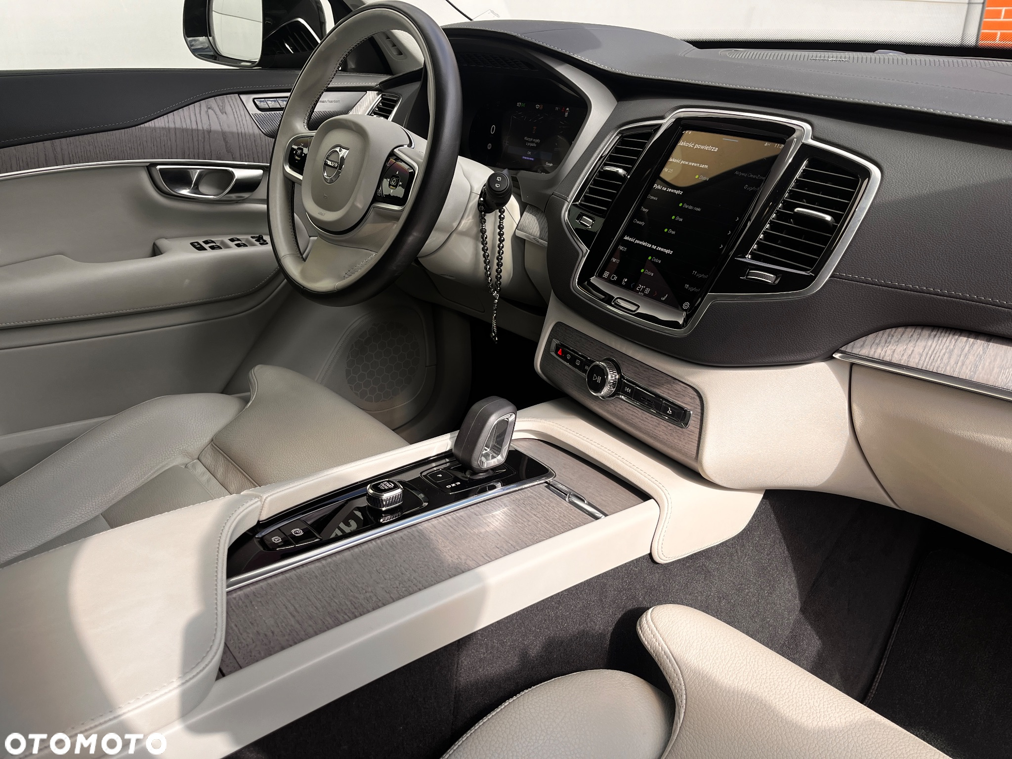 Volvo XC 90 - 38