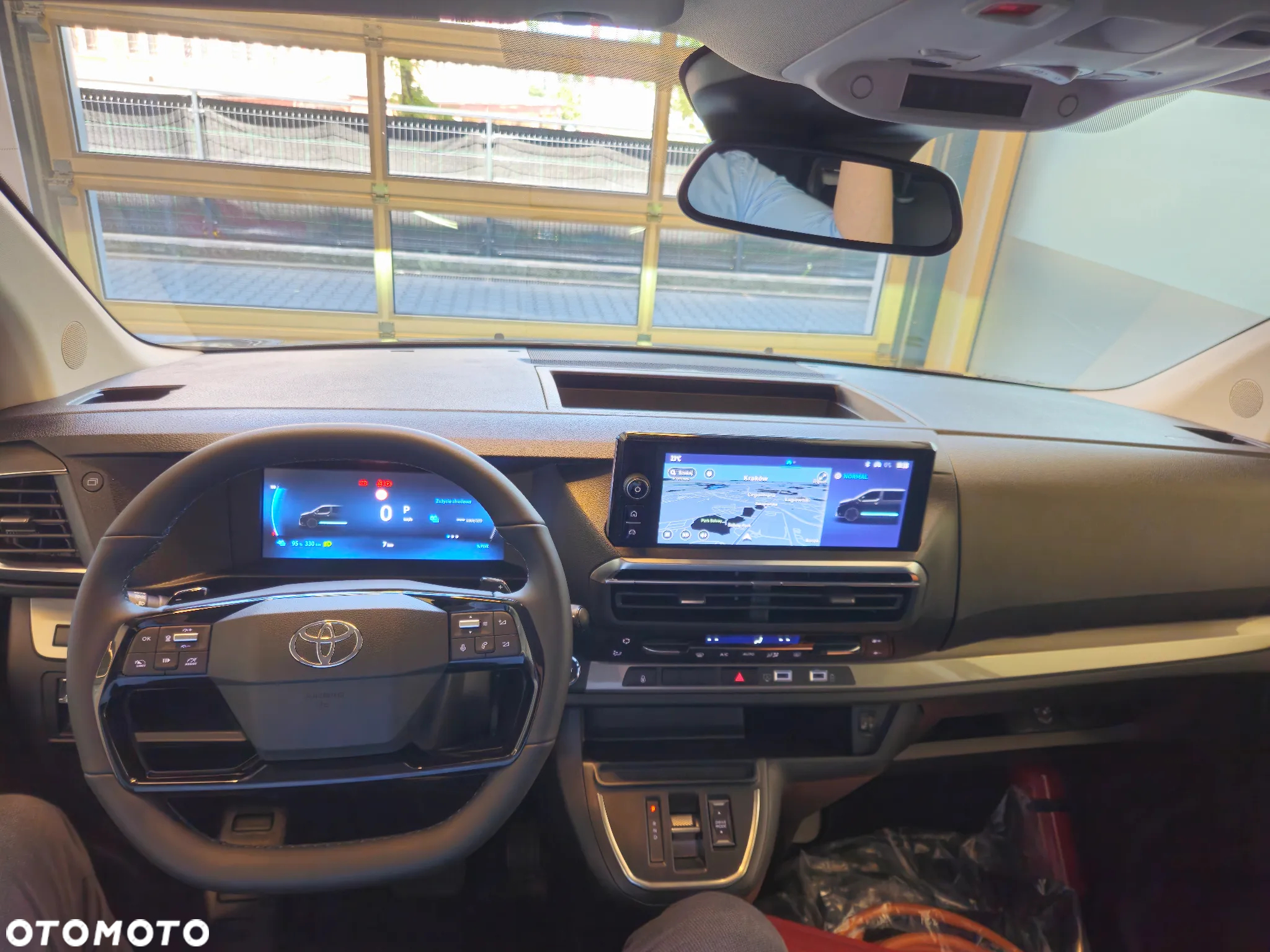 Toyota Proace Verso EV Long 75kWh Business - 18