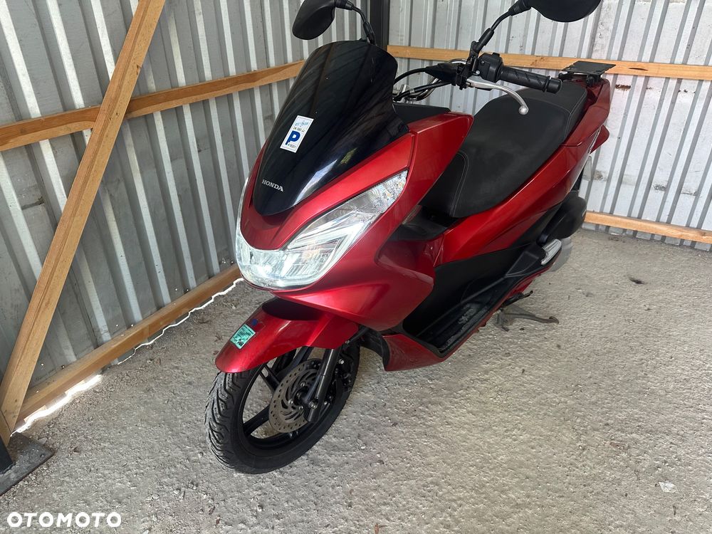 Honda PCX - 1