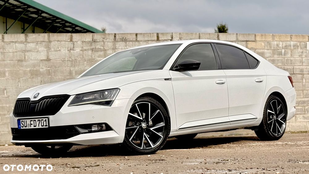 Skoda Superb 2.0 TDI DSG Sportline - 5