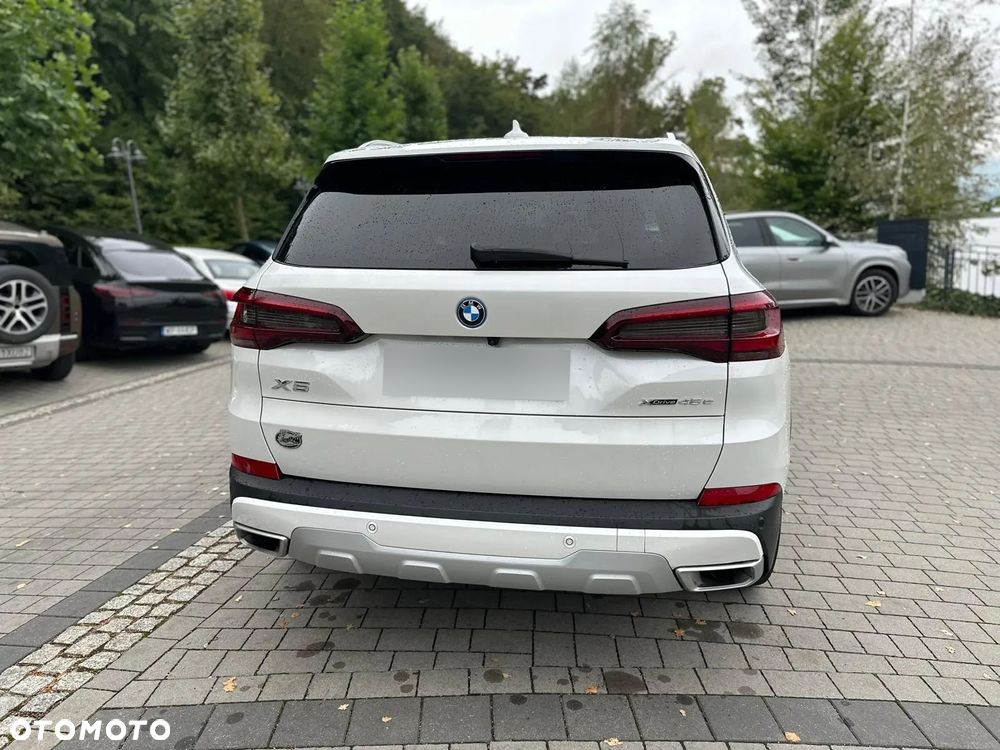 BMW X5 xDrive45e - 8