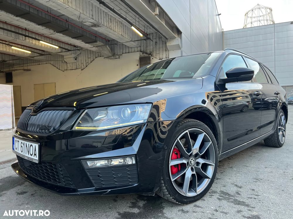 Skoda Octavia 2.0 TDI DSG RS - 2