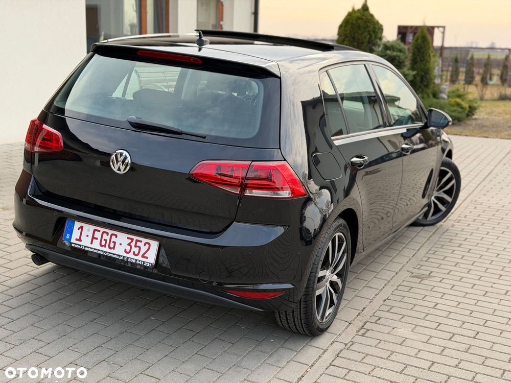 Volkswagen Golf 1.6 TDI DPF Highline - 15