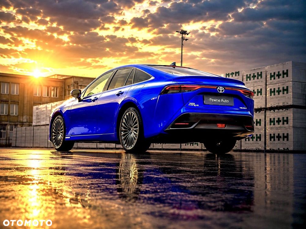 Toyota Mirai - 3