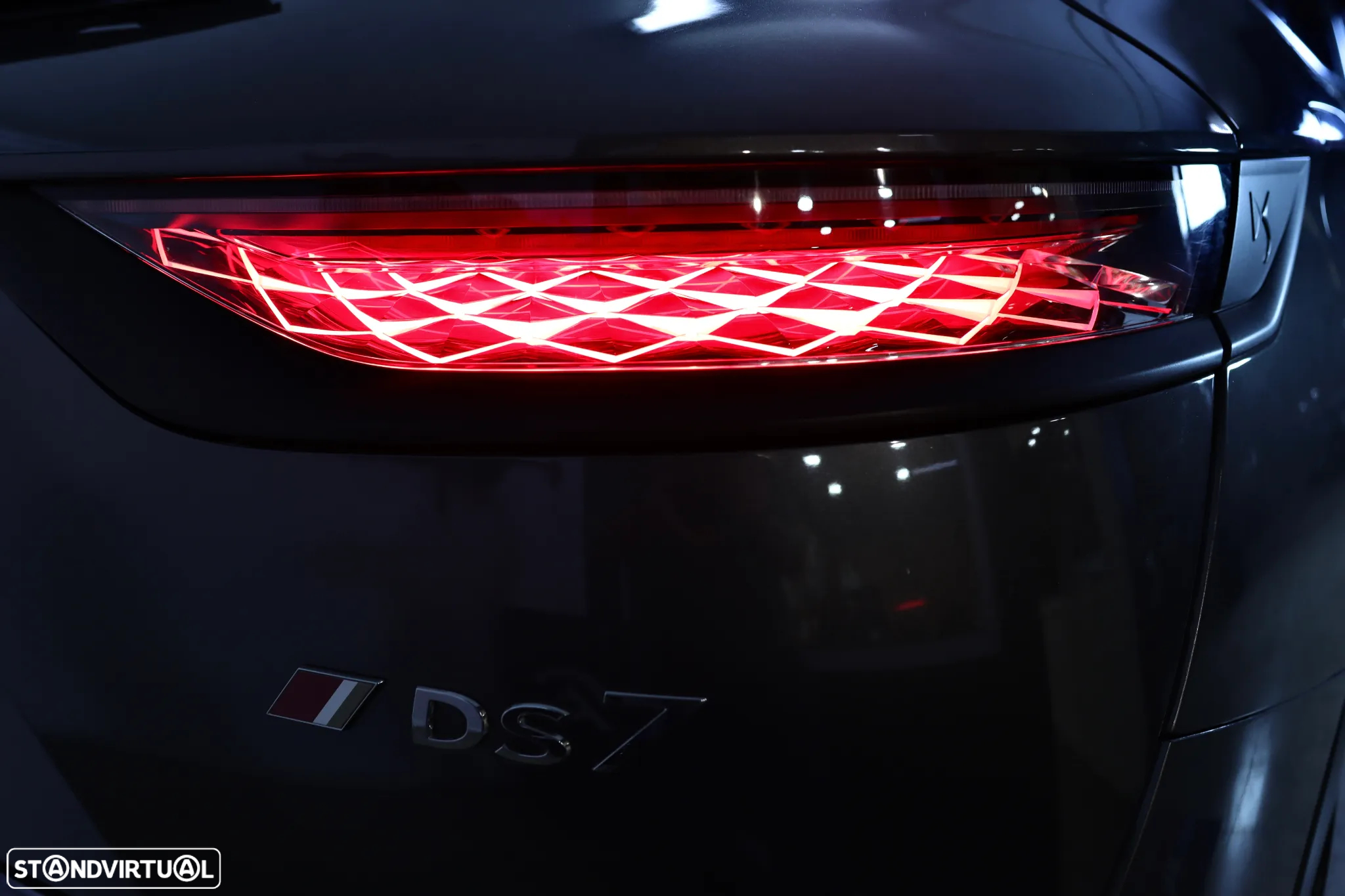 DS DS7 Crossback 1.5 BlueHDi Performance Line EAT8 - 19