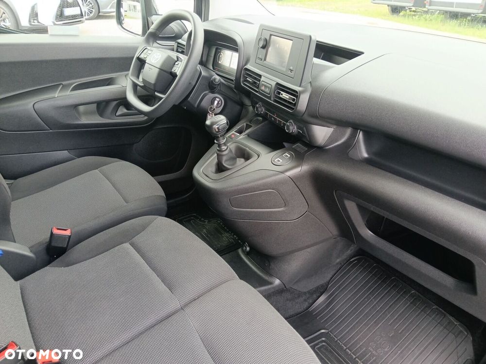 Toyota PROACE CITY - 21