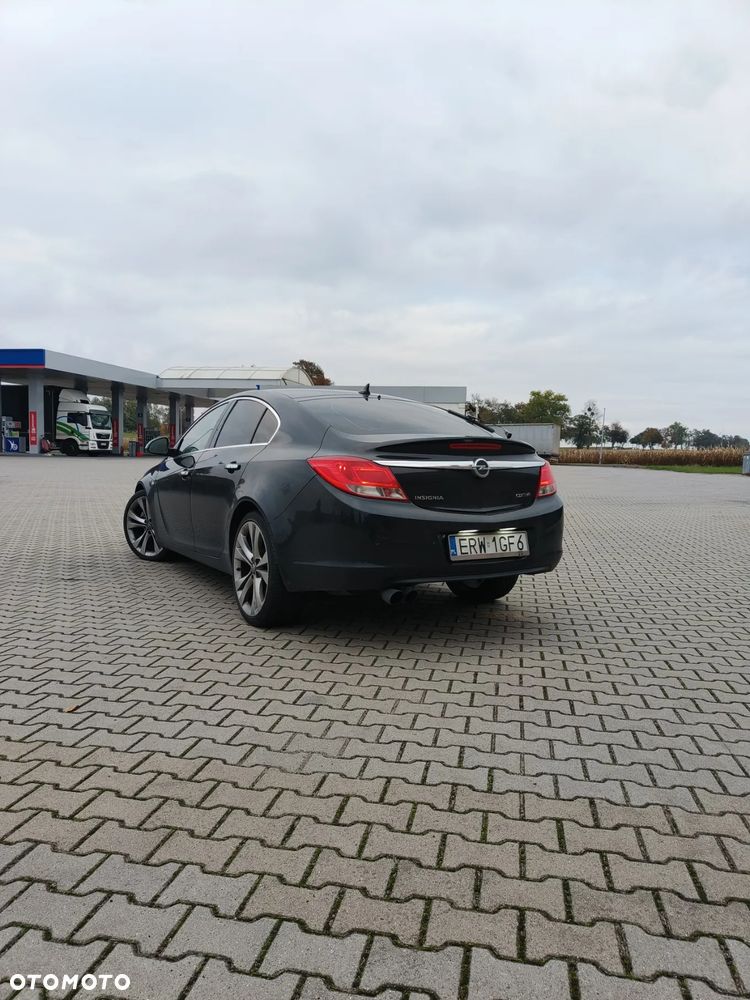Opel Insignia 2.0 CDTI Cosmo - 3