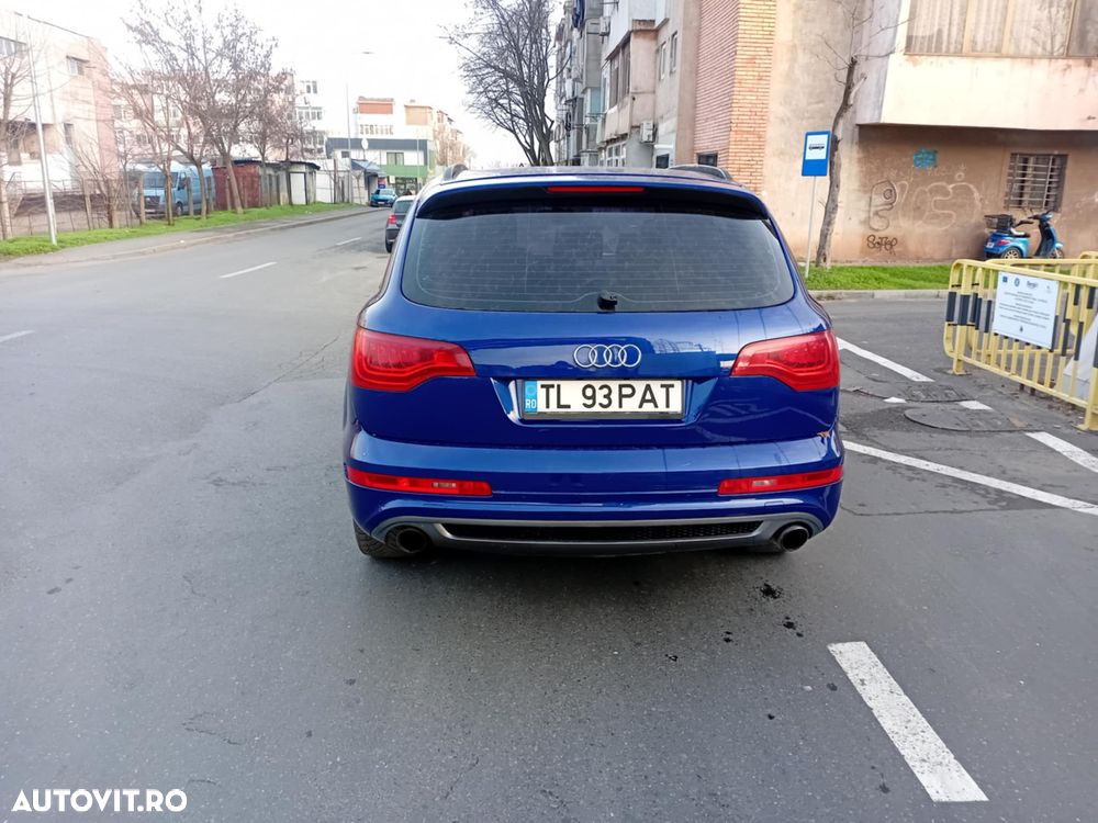 Audi Q7 - 4