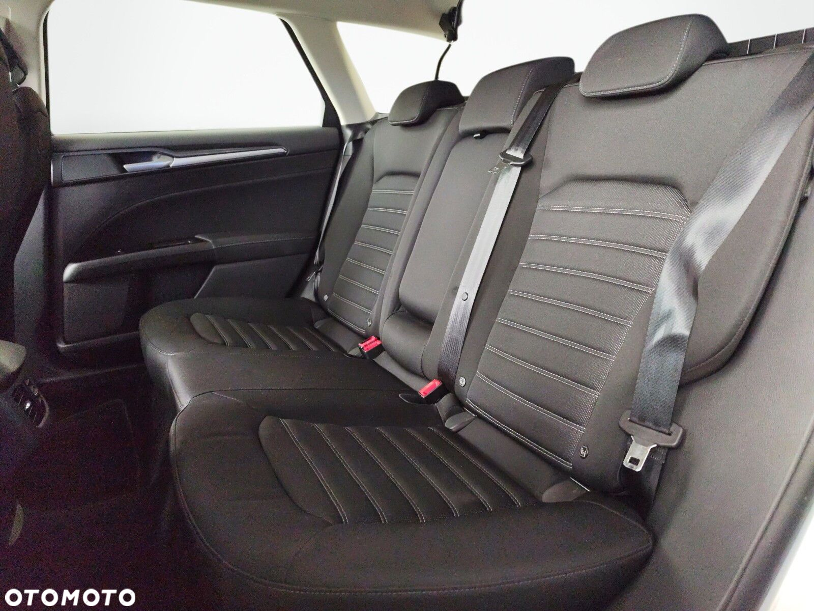 Ford Mondeo - 13