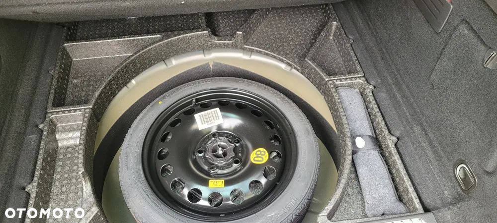 Opel Astra 1.6 CDTI Cosmo - 21