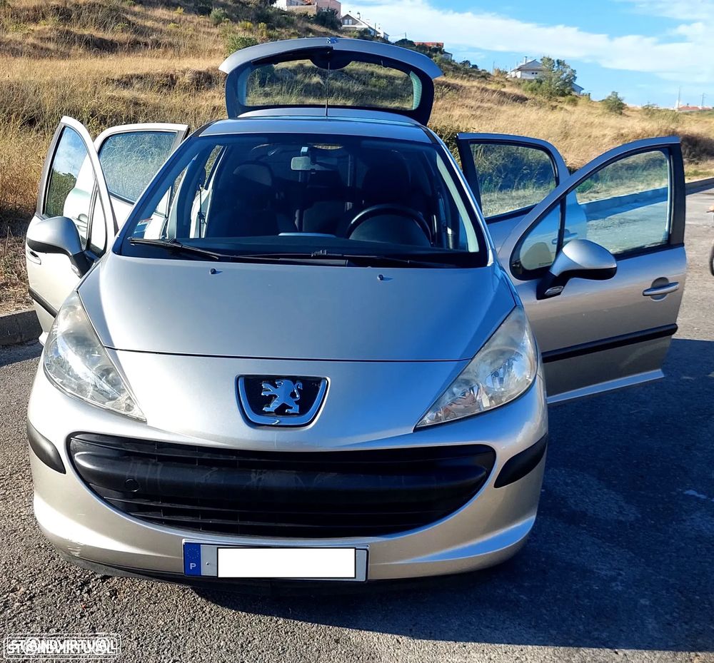 Peugeot 207 1.4 16V Open - 1