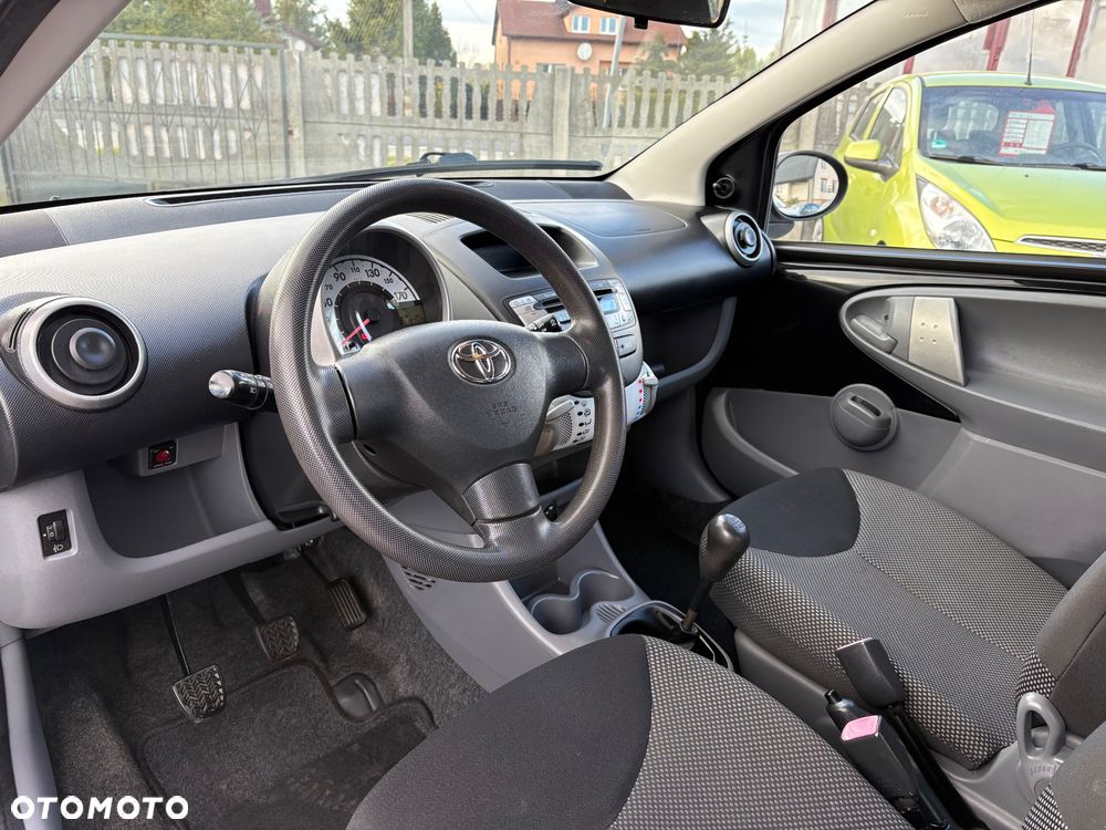 Toyota Aygo Cool - 19
