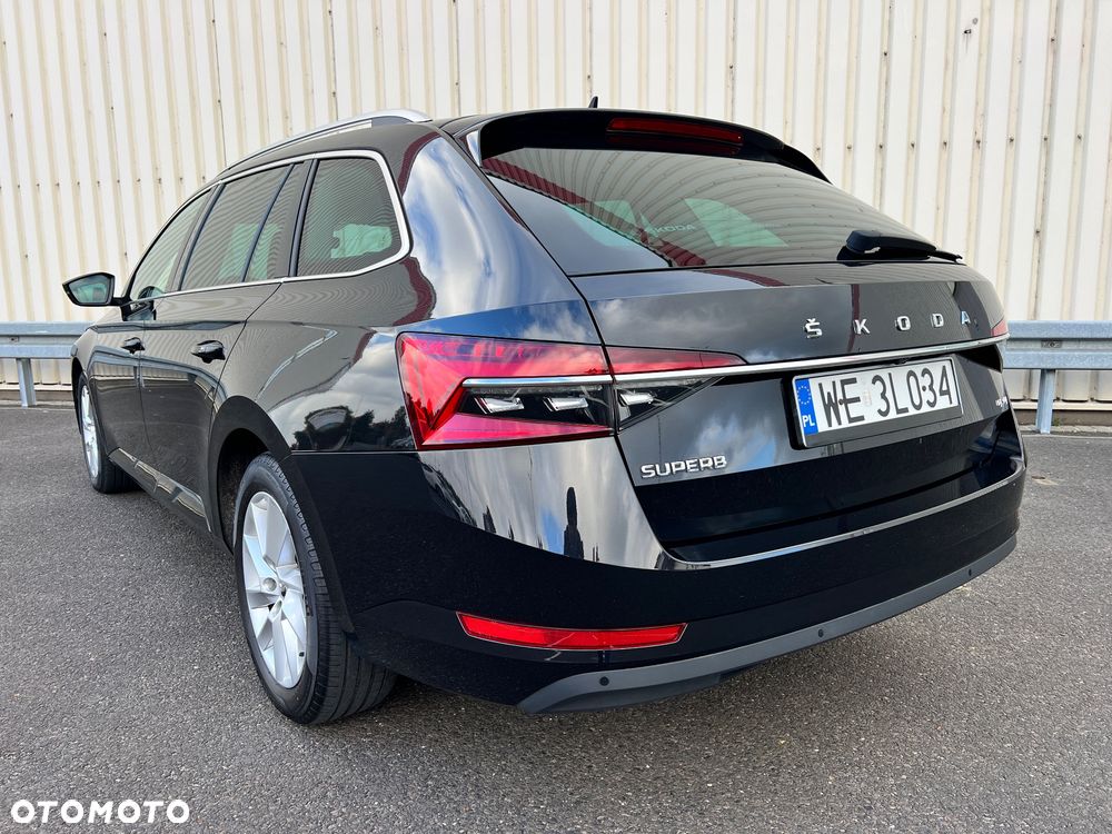 Skoda Superb 2.0 TDI SCR 4x4 Style DSG - 3