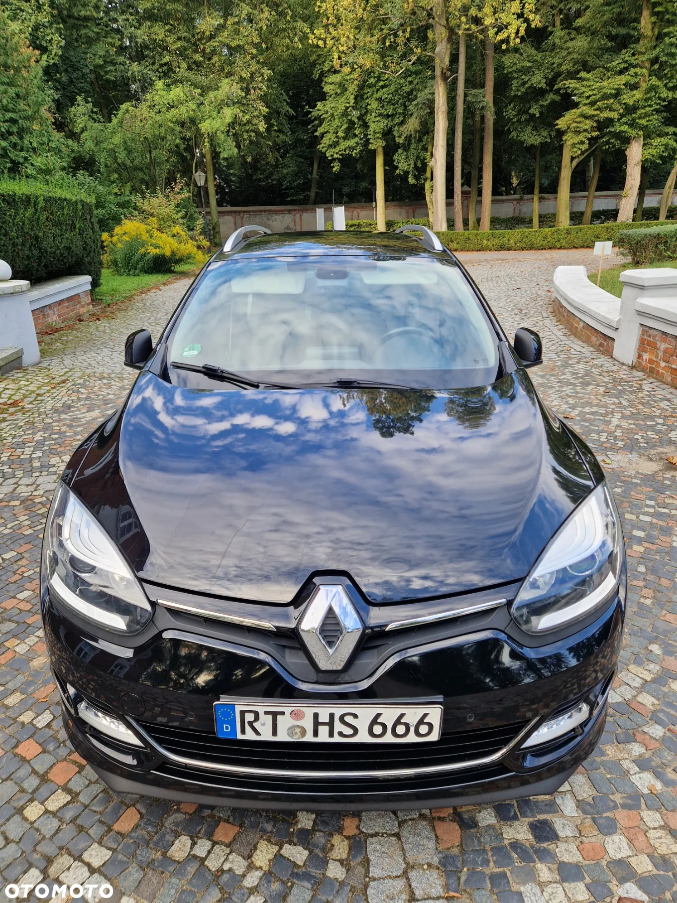 Renault Megane Grandtour ENERGY TCe 115 Start & Stop Bose Edition - 3