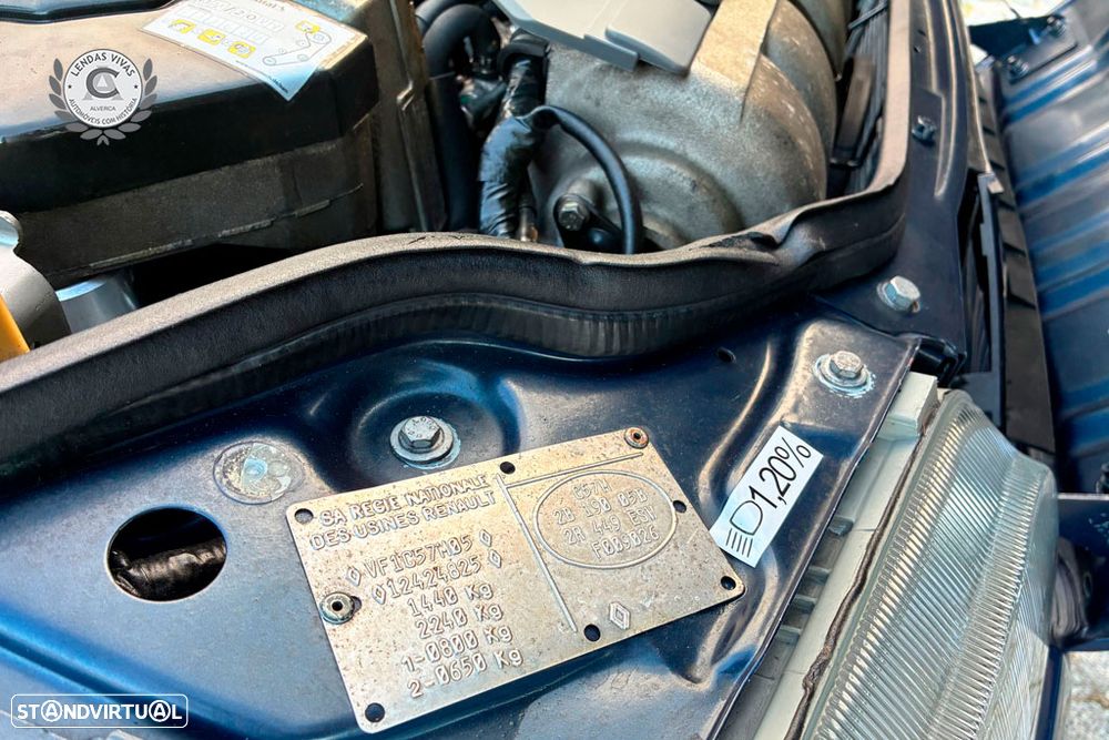 Renault Clio 2.0 Williams - 32