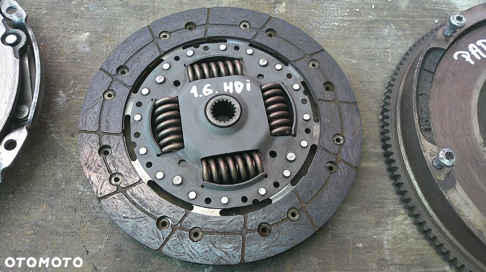 PEUGEOT PARTNER I 1.6 HDI SPRZĘGŁO KOŁO ZAMACHOWE - 4
