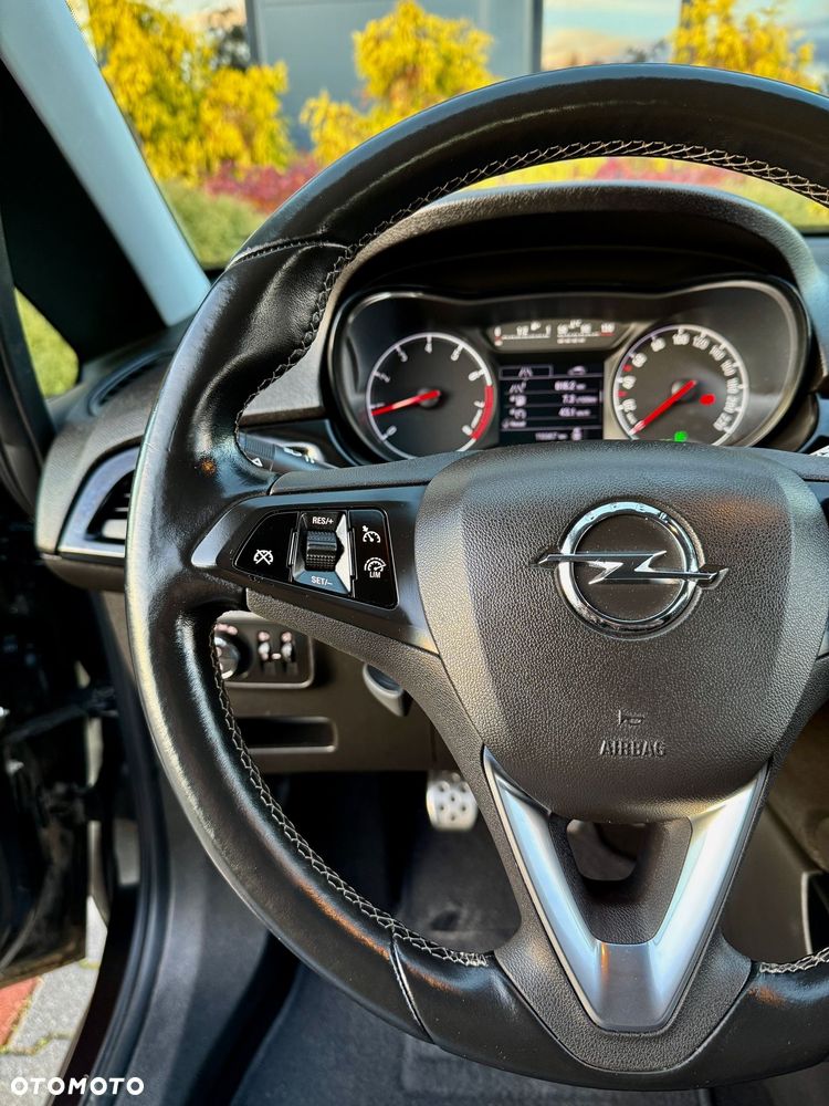 Opel Corsa 1.4 16V Color Edition - 28