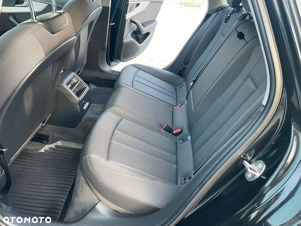 Audi A4 Avant - 34