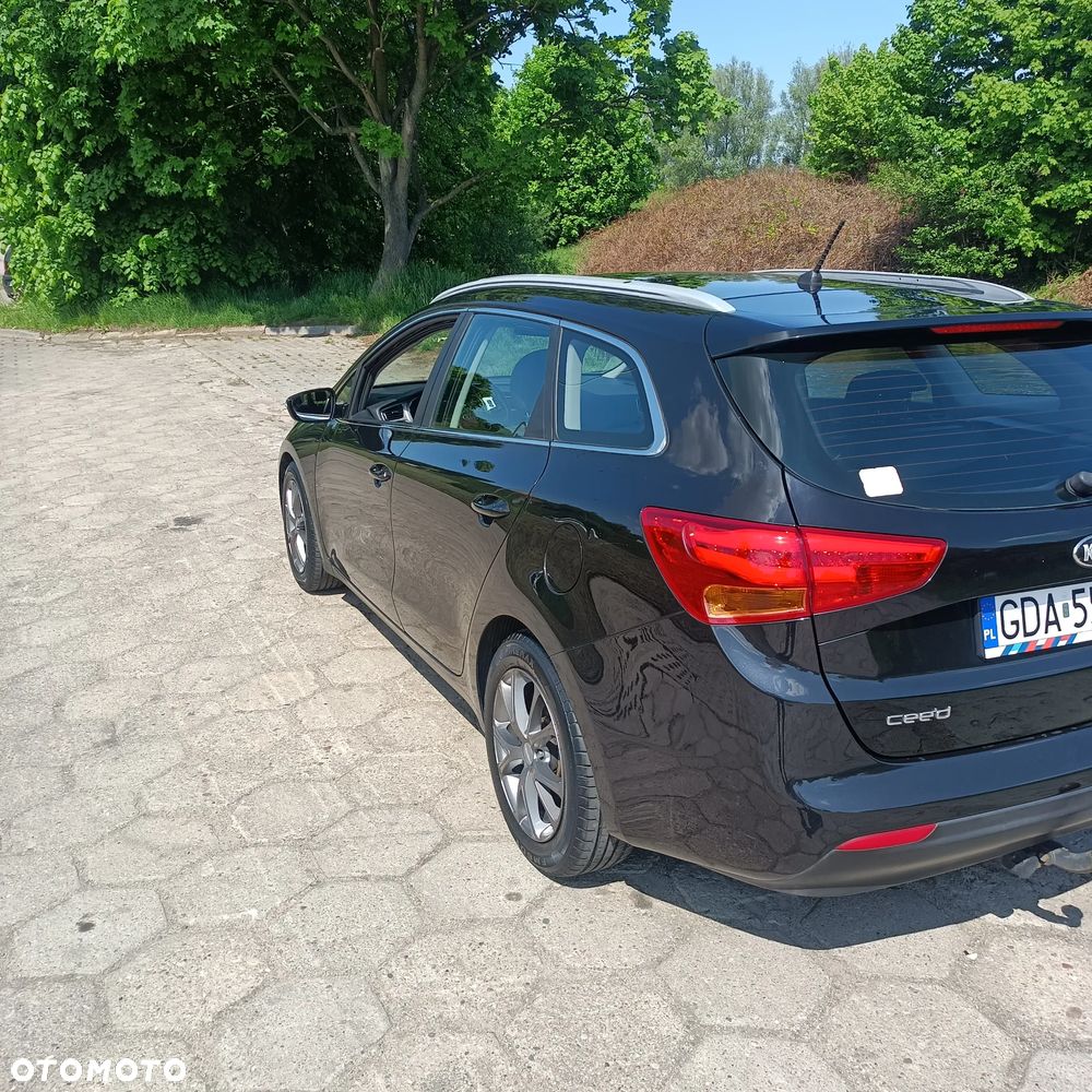 Kia Ceed - 15