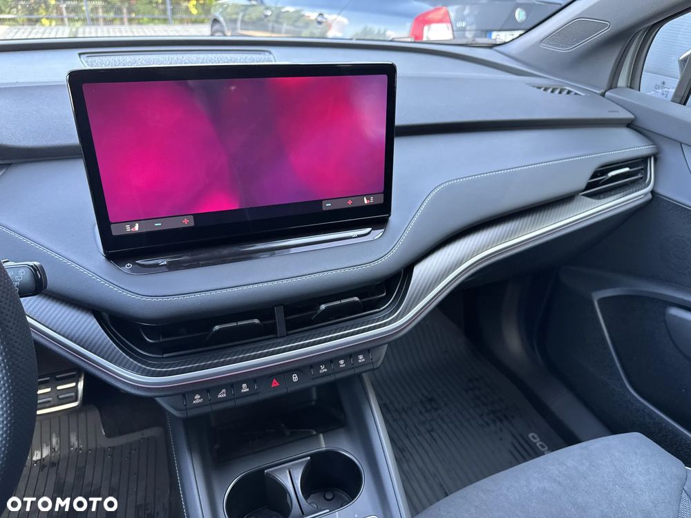 Skoda Elroq 60 63kWh Sportline - 10