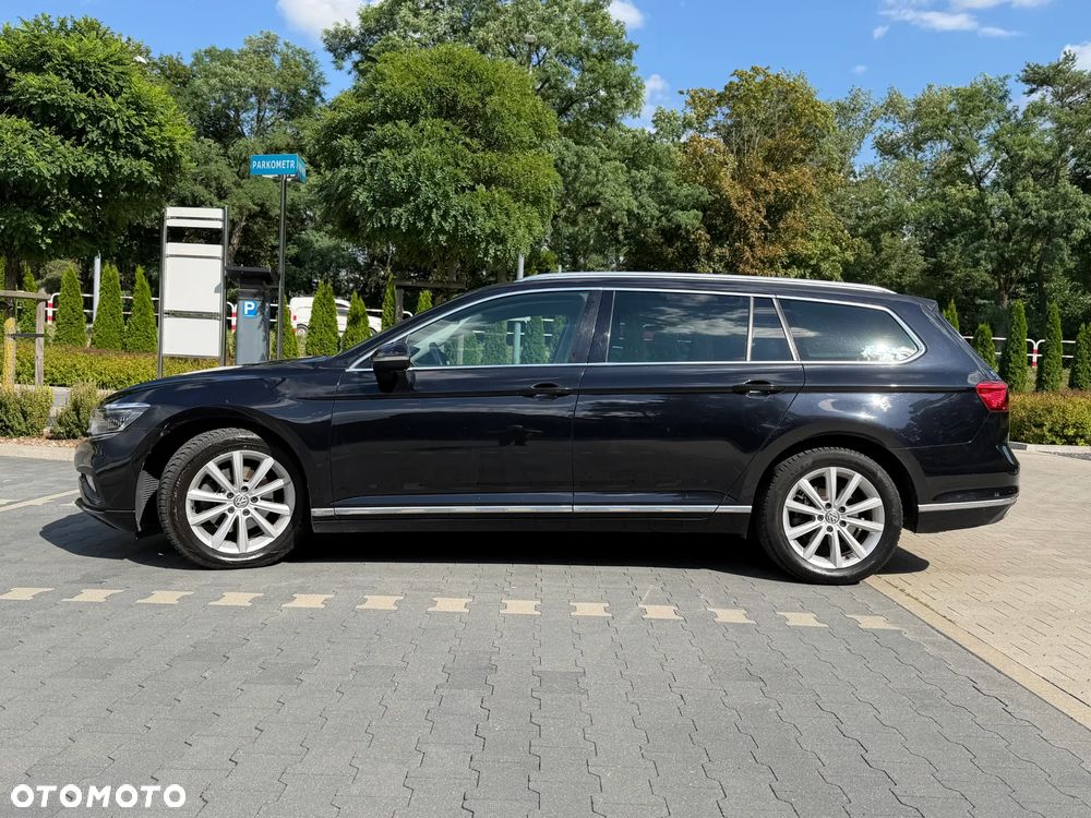 Volkswagen Passat 2.0 TDI Elegance DSG - 3