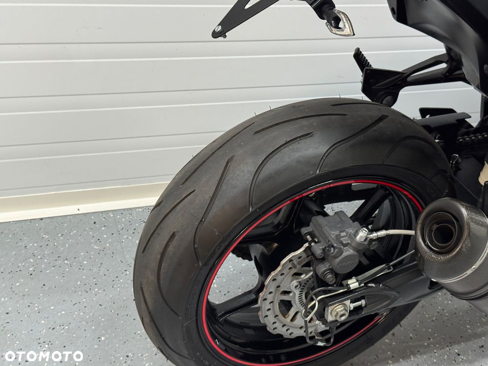 Kawasaki Z - 6