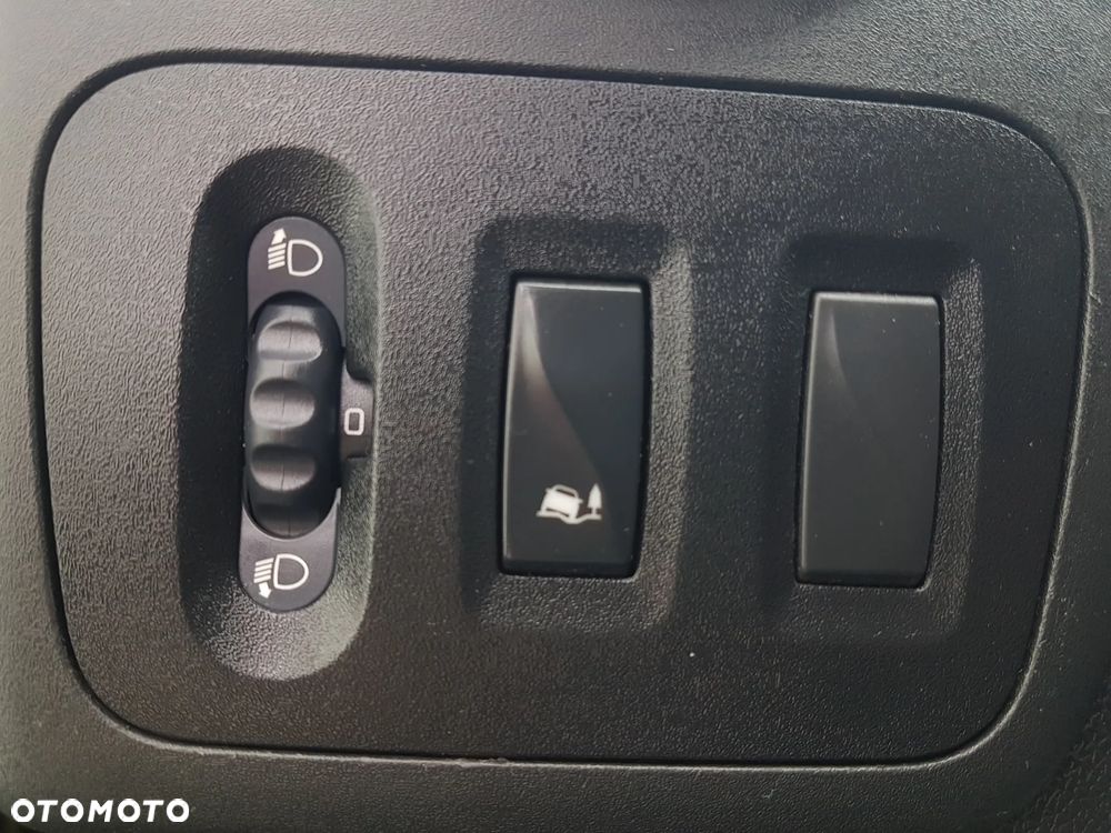 Renault MASTER KONTENER 8EP 4,21x2,23x2,22 KLIMA KRAJOWY MANUAL  6-BIEGÓW - 20
