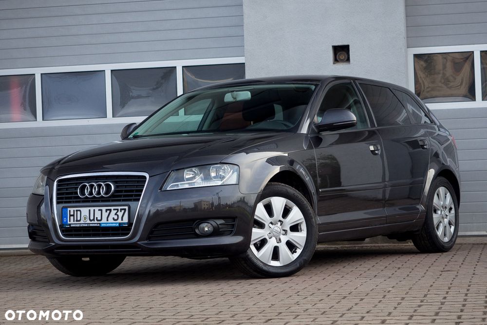 Audi A3 Sportback 1.6 Attraction - 6