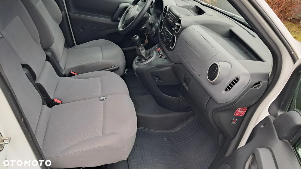 Peugeot Partner - 17