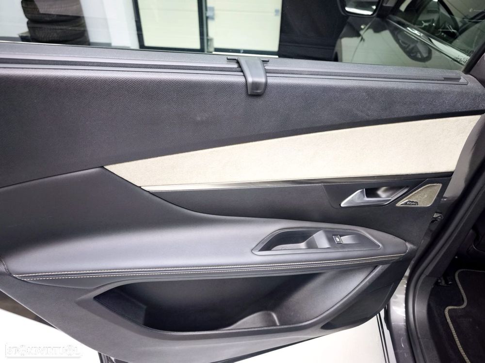 Peugeot 5008 1.5 BlueHDi GT Pack EAT8 - 13
