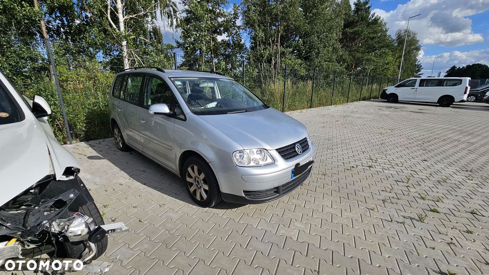 Volkswagen Touran 1.9 TDI DPF Trendline - 1