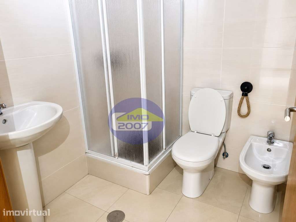 Apartamento T2 em Canelas - Grande imagem: 4/22