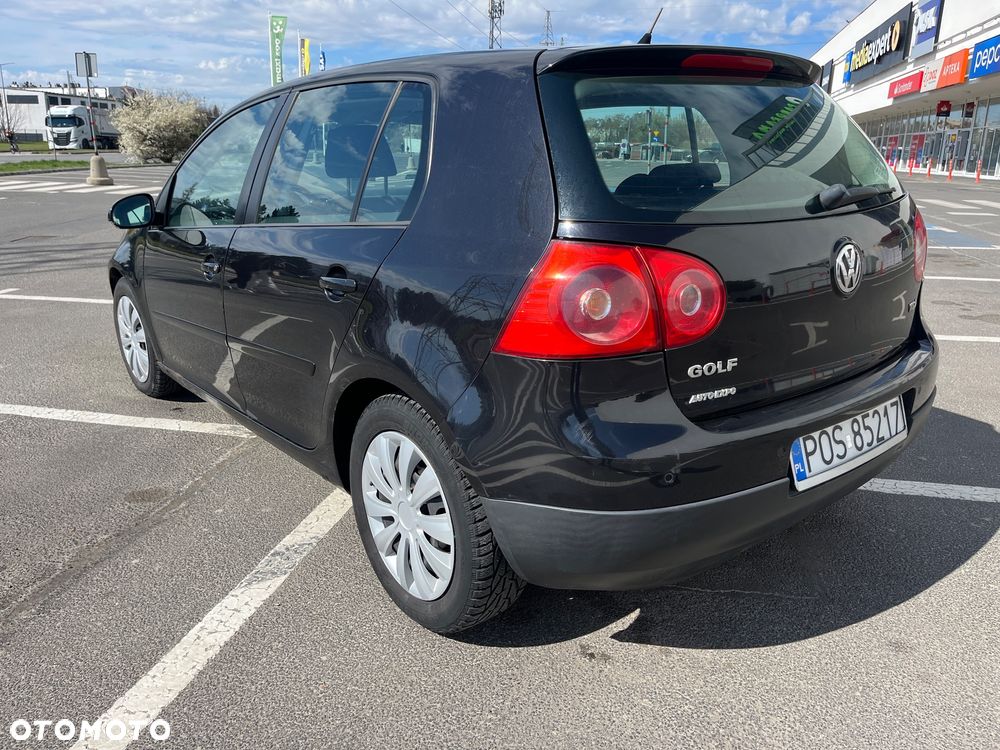 Volkswagen Golf 1.9 TDI 4Mot Comfortline - 3